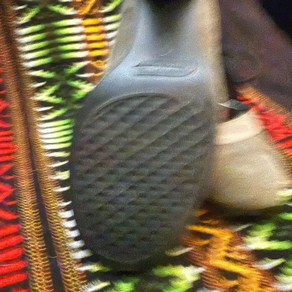 🖤🩶Aerosol Two-Tone Genuine Leather Lace-Up Oxford Style Heels🖤🩶 - Picture 4 of 5